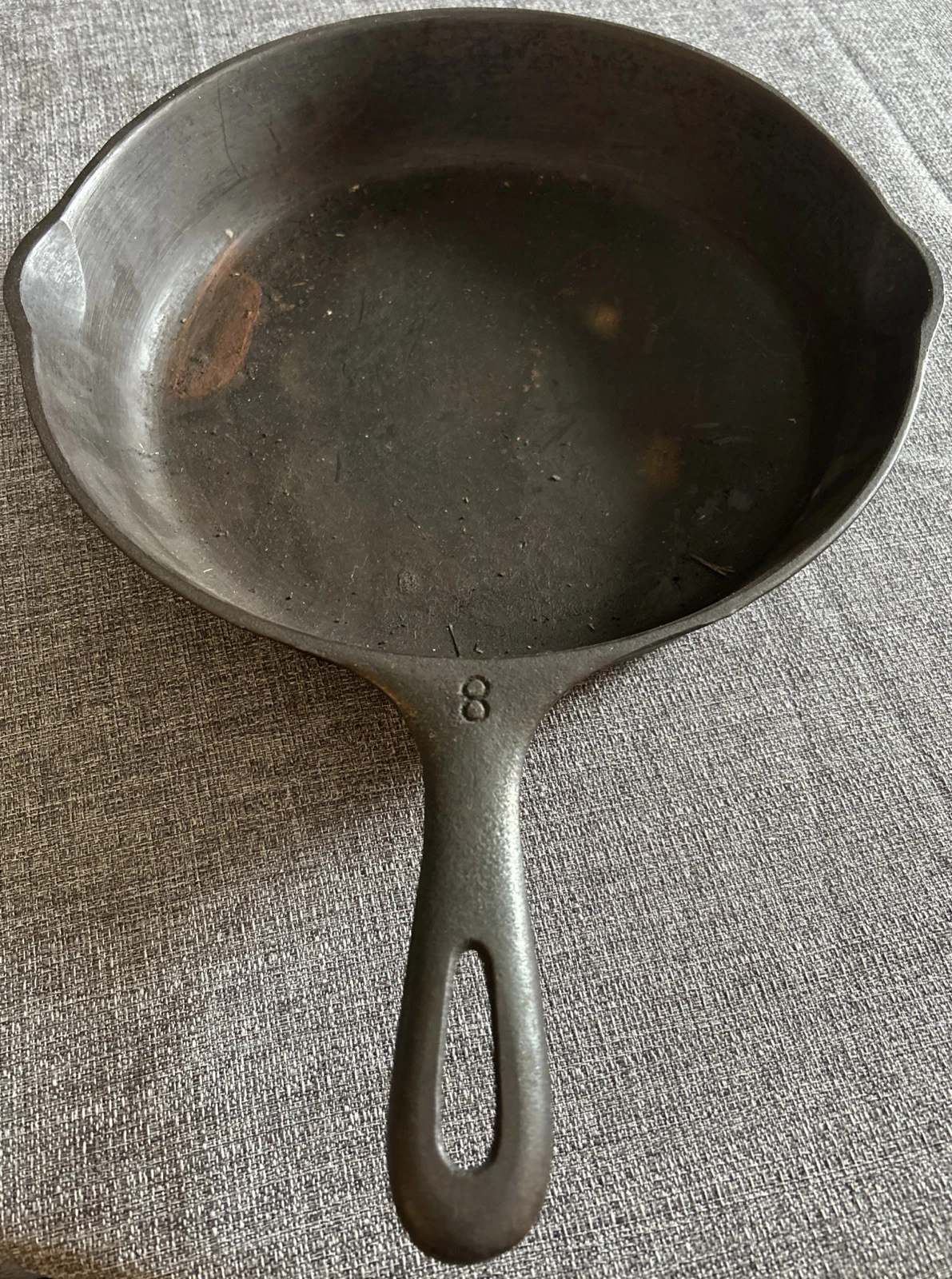 Vintage Wagner Ware #8 10 1/2 Inch Cast Iron Skillet USA Double Spout 10.5”