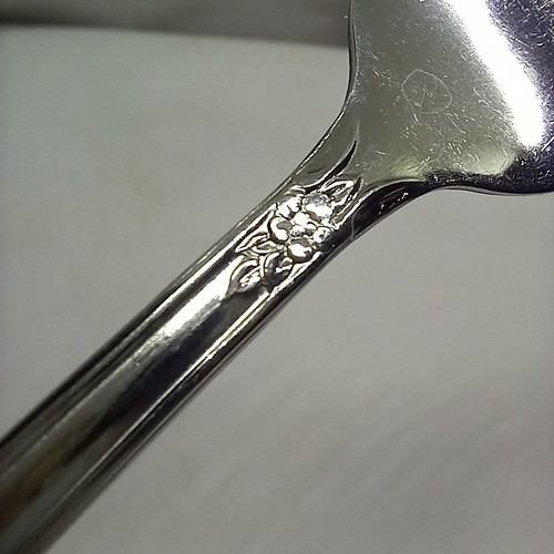 Oneida Fenway/Daydream Stainless WM A Rogers Flatware-Floral-Glossy-YOUR CHOICE - Picture 40 of 47