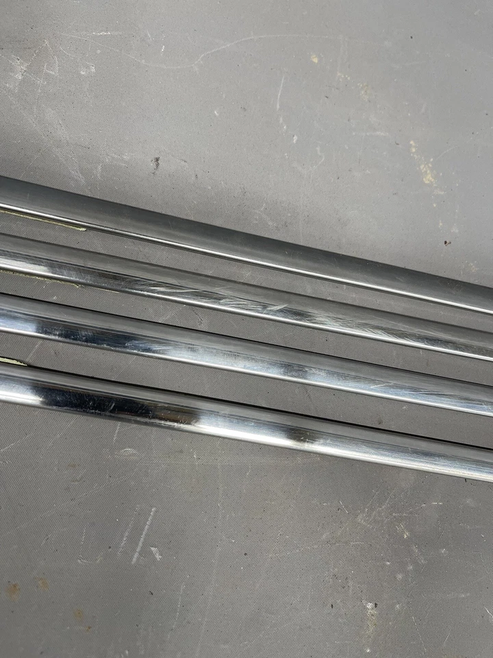 Chevy Impala 1969 1970 4 puertas panel molduras lanza Caprice Kingswood OEM OE Foto 3 de 4