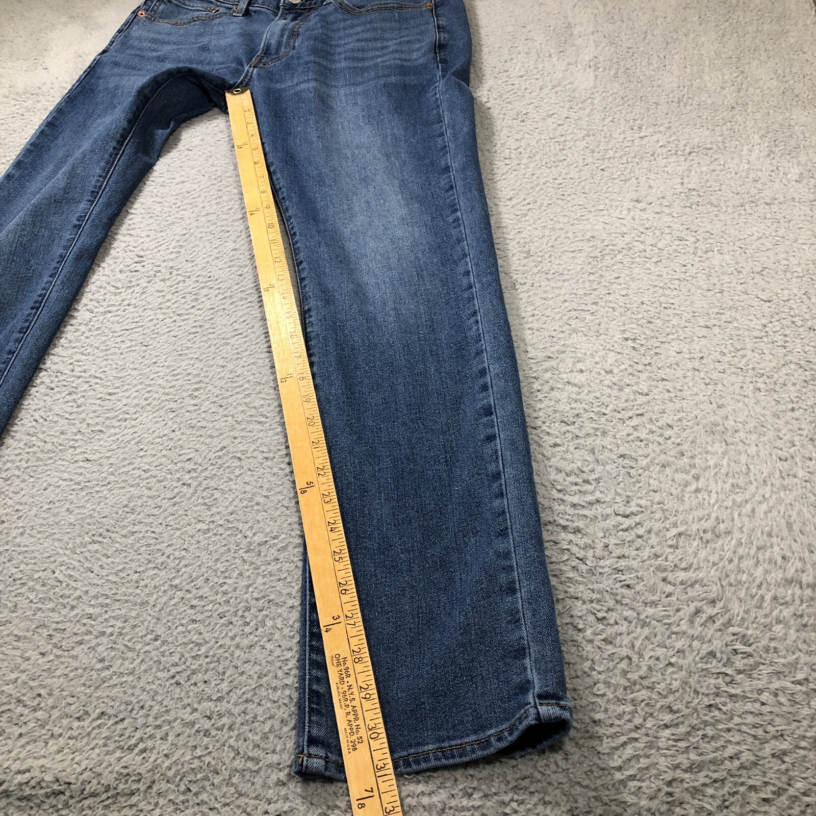 Lucky Brand Jeans Mens 30x32 Blue 410 Athletic Slim Stretch Medium Wash Denim