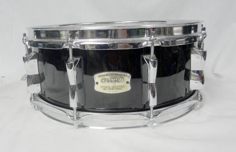 Tarola Yamaha Stage Custom All Birch Shell 14,5" x 7' Raven Black SBS 1455 - Imagem 4 de 4