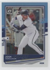 2020 Panini Donruss Optic Retail Carolina Blue & White Prizm Josh Donaldson 0q3