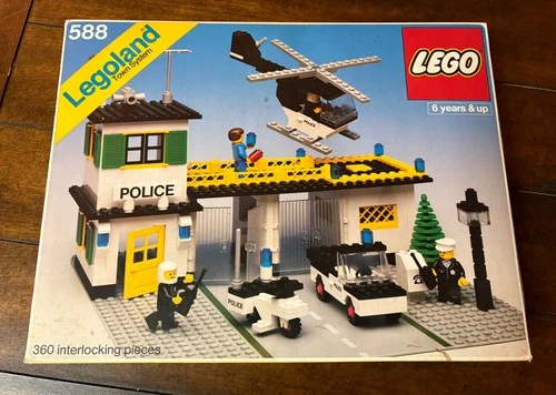 LEGOland: Police Headquarters (588)