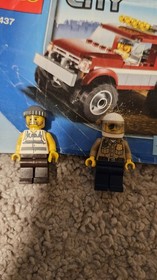 LEGO CITY: Police Pursuit (4437)