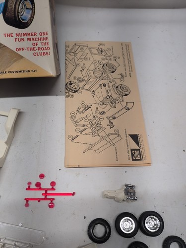 MPC Universal Dune Buggy lata 60. Vintage Model Kit 405-200 Silnik Rozpoczęty Czytaj - Zdjęcie 12 z 14