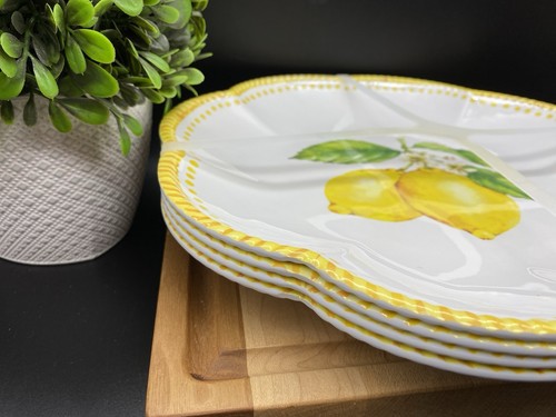 Plato de cena de melamina con borde festoneado estilo granja floral limón (juego de 4) nuevo - Imagen 6 de 6