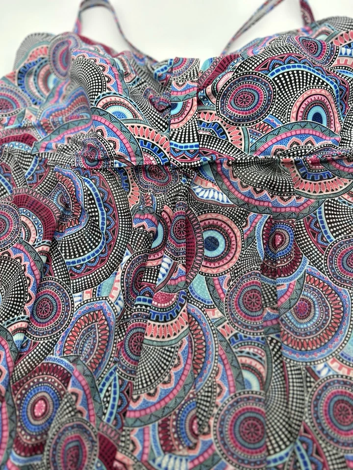 Blusa de natação Croft & Barrow feminina plus size 26W multicolorida acolchoada ajustável - Imagem 4 de 4