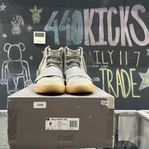 Yeezy Boost 750 Grey Gum Glow In The Dark Sz9
