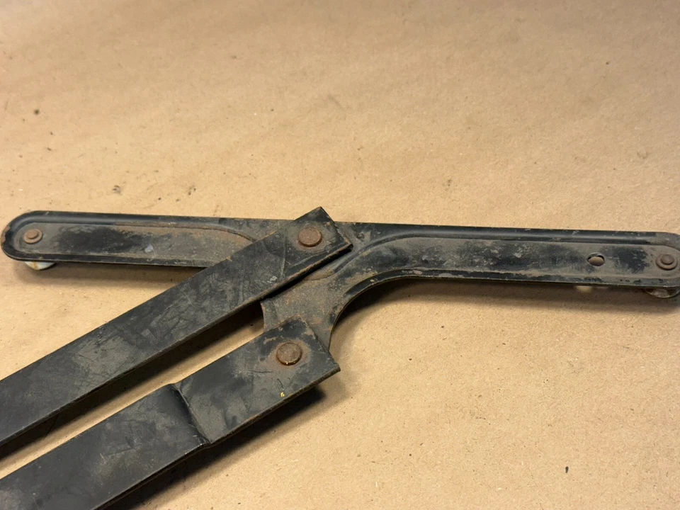 Regulador Ventana Derecha Renault Lecar Versión Refuerzo OEM 7700702749 Foto 3 de 4