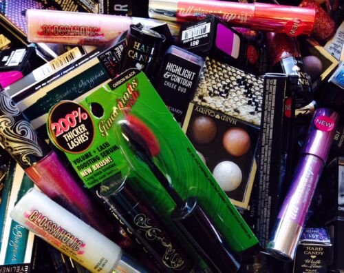 Lot of 200 ~Hard Candy Wholesale Makeup Lot ~ Face/Eyes/Nails/Lips! NEW!!! - Afbeelding 1 van 1