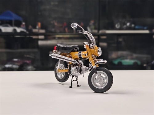 1/10 Scale Ebbro Honda Dax Honda St50 1969 Diecast Motorcycle Car Model - Picture 13 of 22