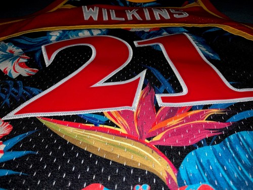 Mitchell & Ness Hawks 1986 Dominique Wilkins HAWAIIAN 🌺 💐 🌸 Swingman Jersey - Picture 7 of 16
