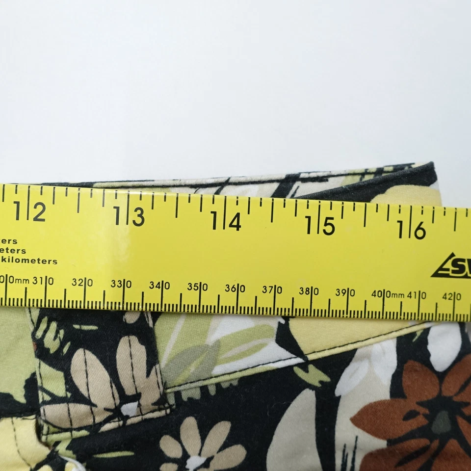 Vintage White Stag Capri Pants Women 14 Average Multicolor Floral Cotton Stretch - Image 4 of 4