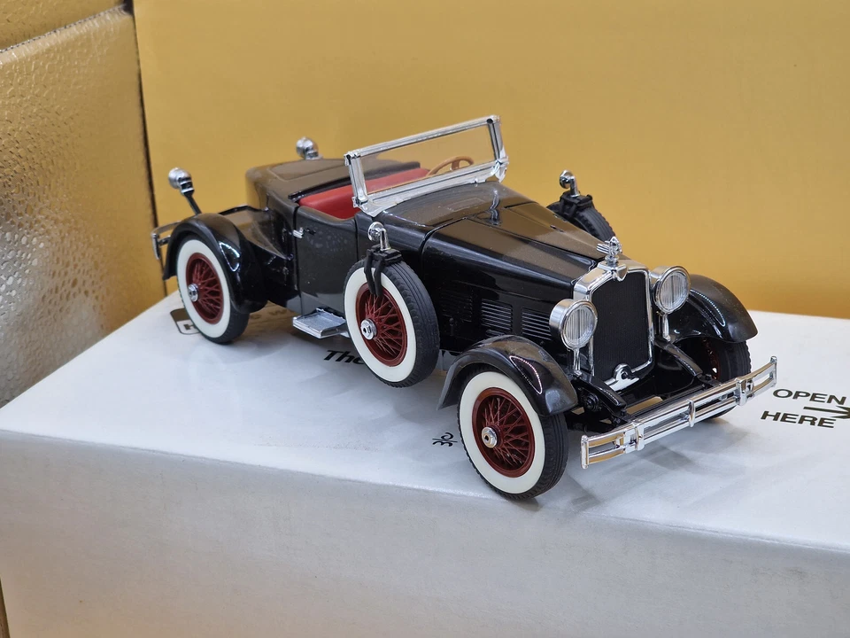 DANBURY MINT 1:24 Diecast 1927 Stutz Black Hawk - Image 4 of 4
