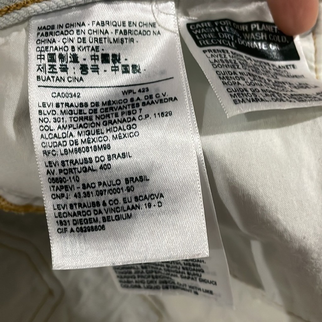 Levi’s vintage look patchwork buttonfly Sz 26 den… - image 5