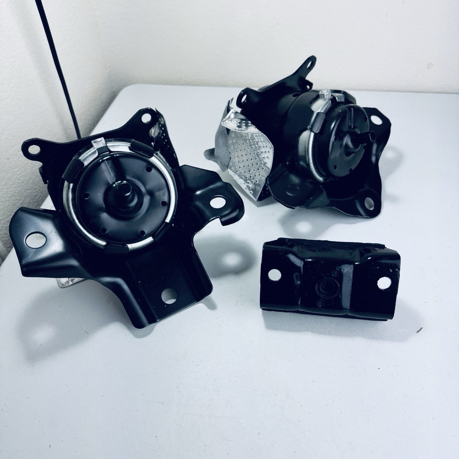MLL175 3pc Motor Mounts fit 4WD 4X4Chevy Silverado Sierra 1500 2019 - 2022 Trans