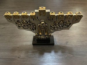 Arad Avraham 3d menorah Silver & Gold Plated Hand Made NICE!