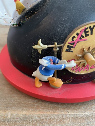 2002 Disney Mickie Mouse Club Musical Snow Globe Ears Plays Mickey Mouse March - Picture 9 of 9