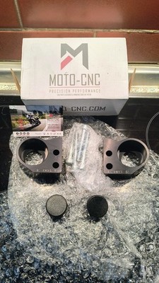 KAWASAKI ZZR 600 HANDLE BAR RISERS ALL YEARS - 32mm RISE - FREE CAPS INCLUDED