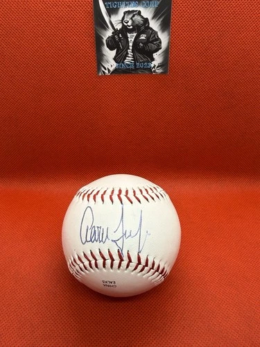 Aaron Judge Hand Signed Baseball COA Autographed Ball YANKEES