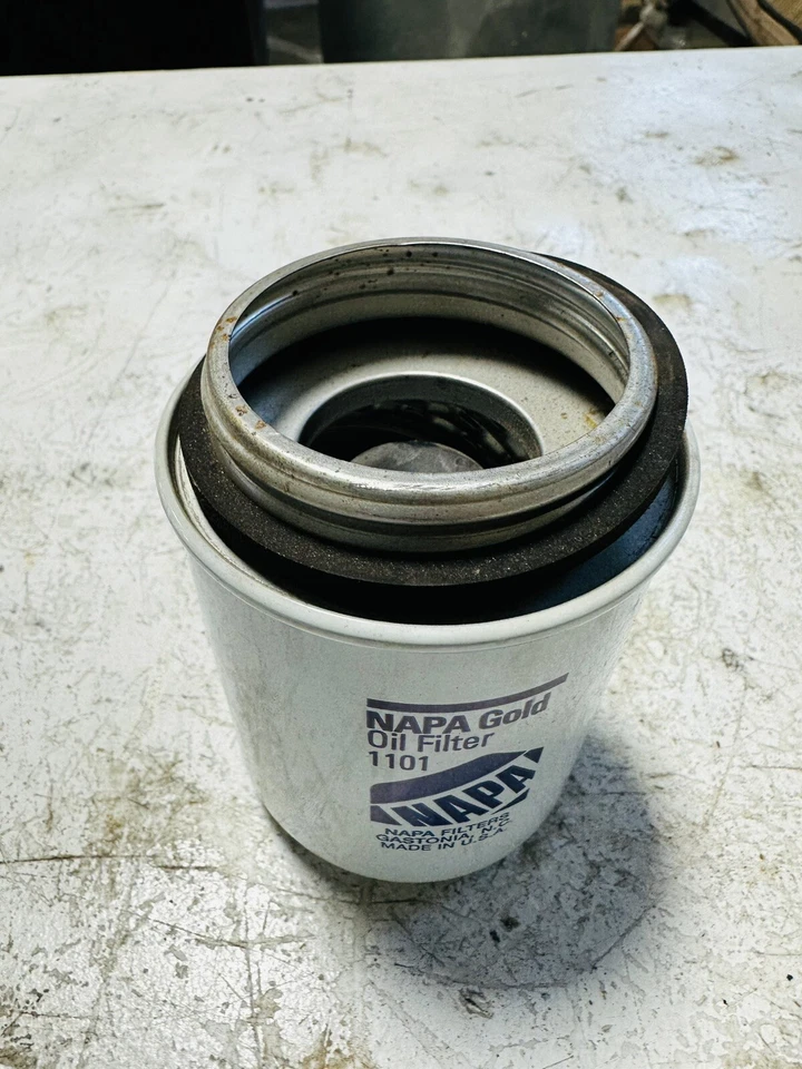 OEM Napa Gold Oil Filter 1101 - Image 3 of 4