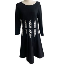 Eliza J Dress Black White 3/4  Sleeve Fit & Flare Medallion Waist Large EUC