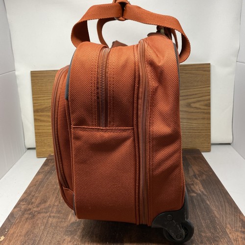 Ricardo, Beverly Hill, Carry On  Laptop Overnight Roller Bag - Picture 2 of 11