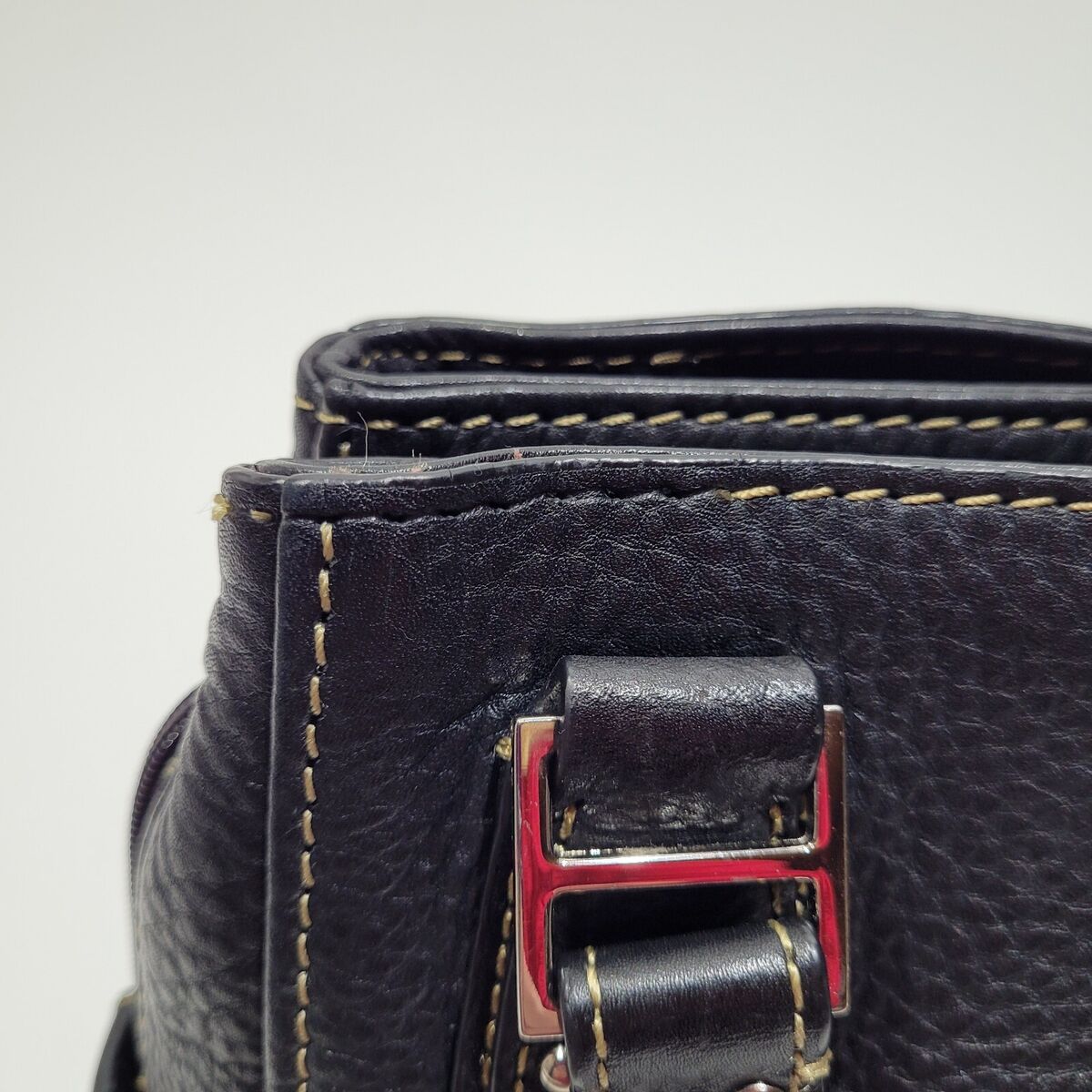 Vintage Fossil 75082 Black Pebbled Leather Handbag Silver