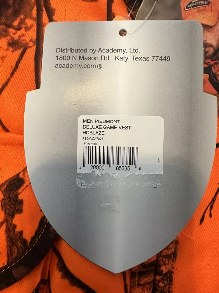 Game Winner Men’s Realtree Piedmont Deluxe Game Vest HD Blaze Sizes S/M,L,2X/3X - Image 4 of 4