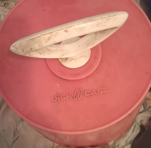 Disk GO-CASE CD Carrying Case Holder, Plastic  Pink with 57 45 record singles