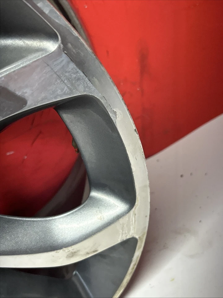 Mercedes Benz C300 2015-2018 rueda de 17”x 7” OEM de fábrica | ¡Envío gratuito! Foto 4 de 4