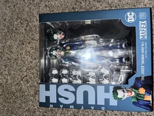 Medicom Toy MAFEX No.142 the Joker Batman  Hush Version Action Figure