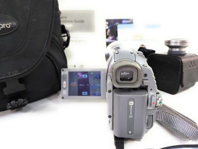 SONY DCR-HC40 美品 Sony DCR-HC40 MiniDV Handycam - Review 2004 - PCMag UK