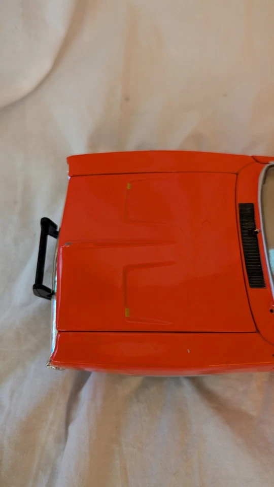 Vintage Ertl General Lee 1969 Dodge Charger Diecast Car 1981 Warner Bros 1:18 - Image 4 of 4