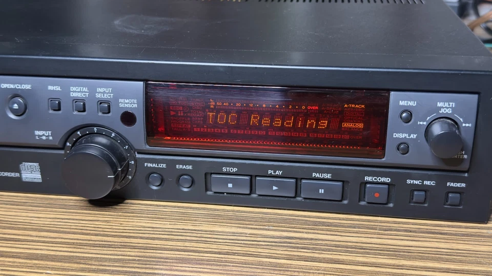 Tascam CD-RW700 CD Rewritable Recorder – For Parts or Repair - W/Remote - Image 3 of 4