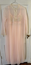 Vintage Nylon Gilead Blush Peignoir Set w/Lace Applique  Buttons -Sz. 36