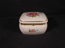 Vintage Trinket Music Box Flower Sankyo  Porcelain Japan