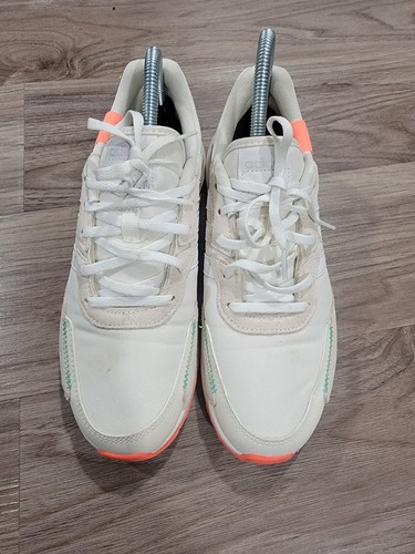 Adidas Retrorun EH1858 Running Sneaker Size 8 Womens White Signal Coral - 第 2/5 張圖片