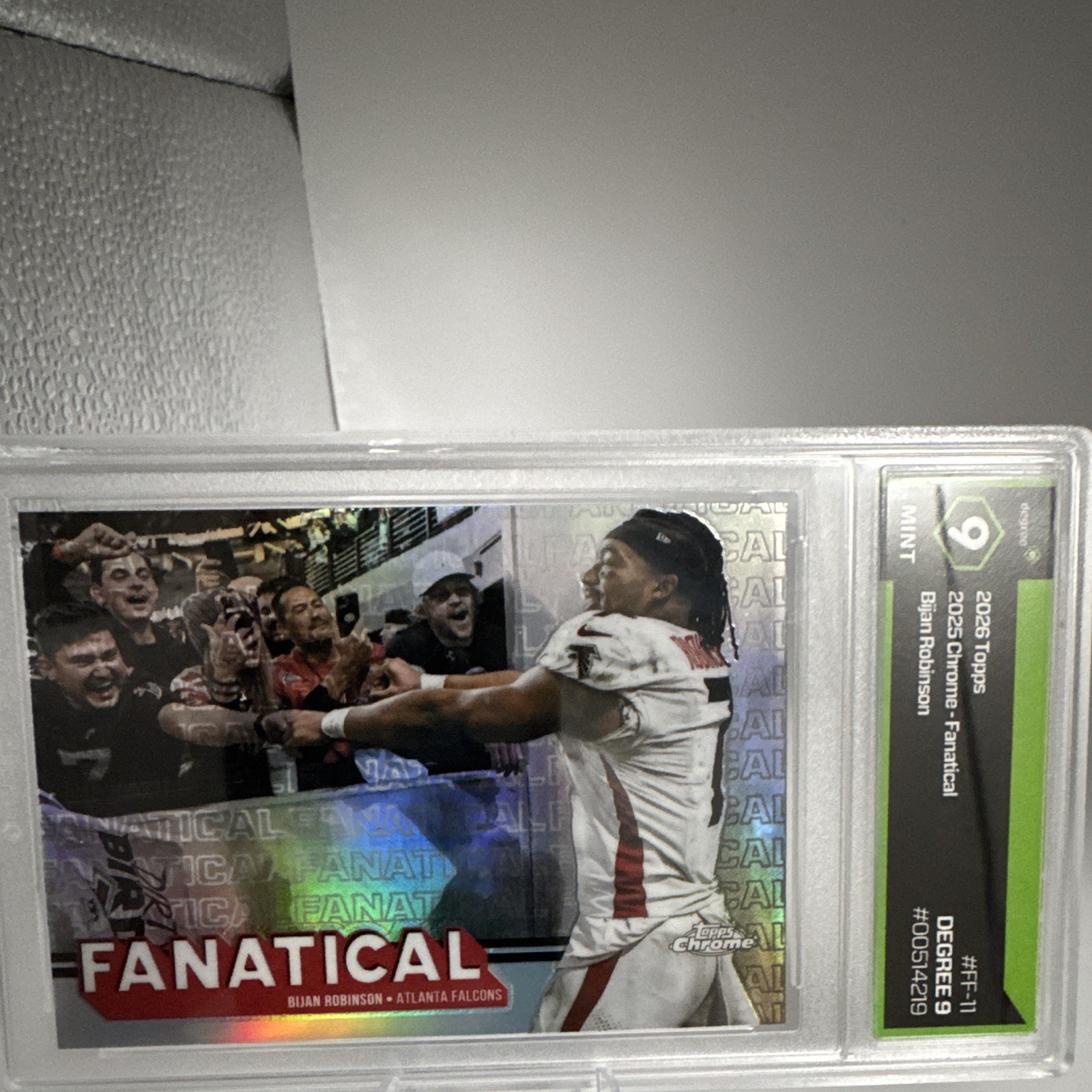 🔥🔥2025 Topps Chrome Bijan Robinson **Fanatical Holo Insert **Mint-9  Falcons