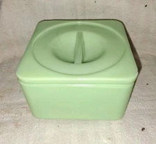 Vintage McKee Jadeite 4" x 4" x 2" Refrigerator Dish WITH LID-RARE!!!