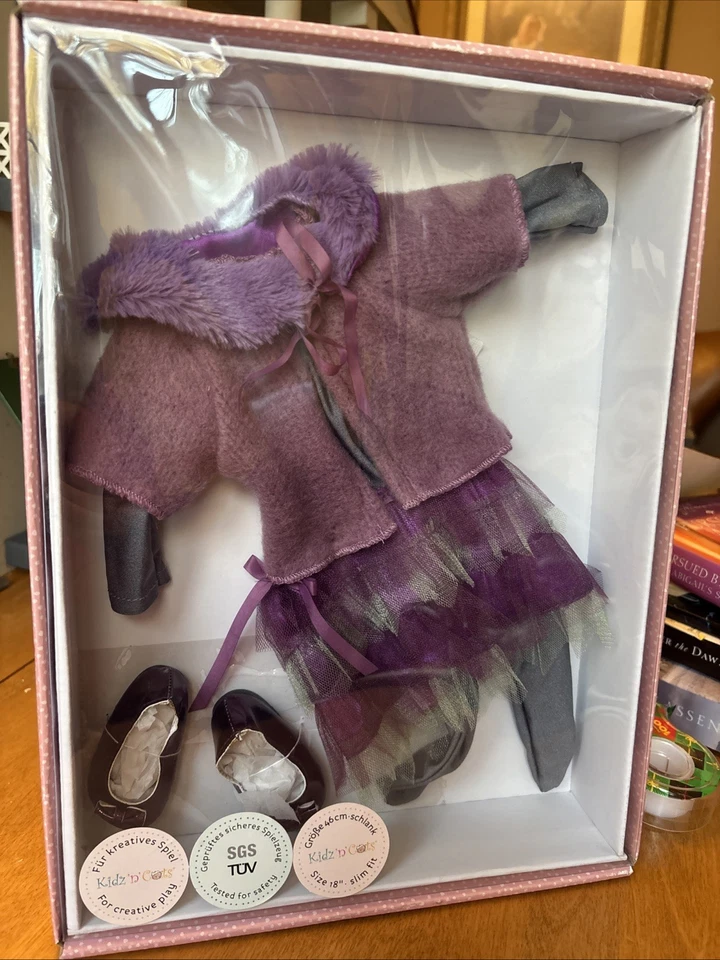 Conjunto Muñeca Olivia Kidz n Cats incluye zapatos - 2010 Sonja Hartmann Foto 3 de 4