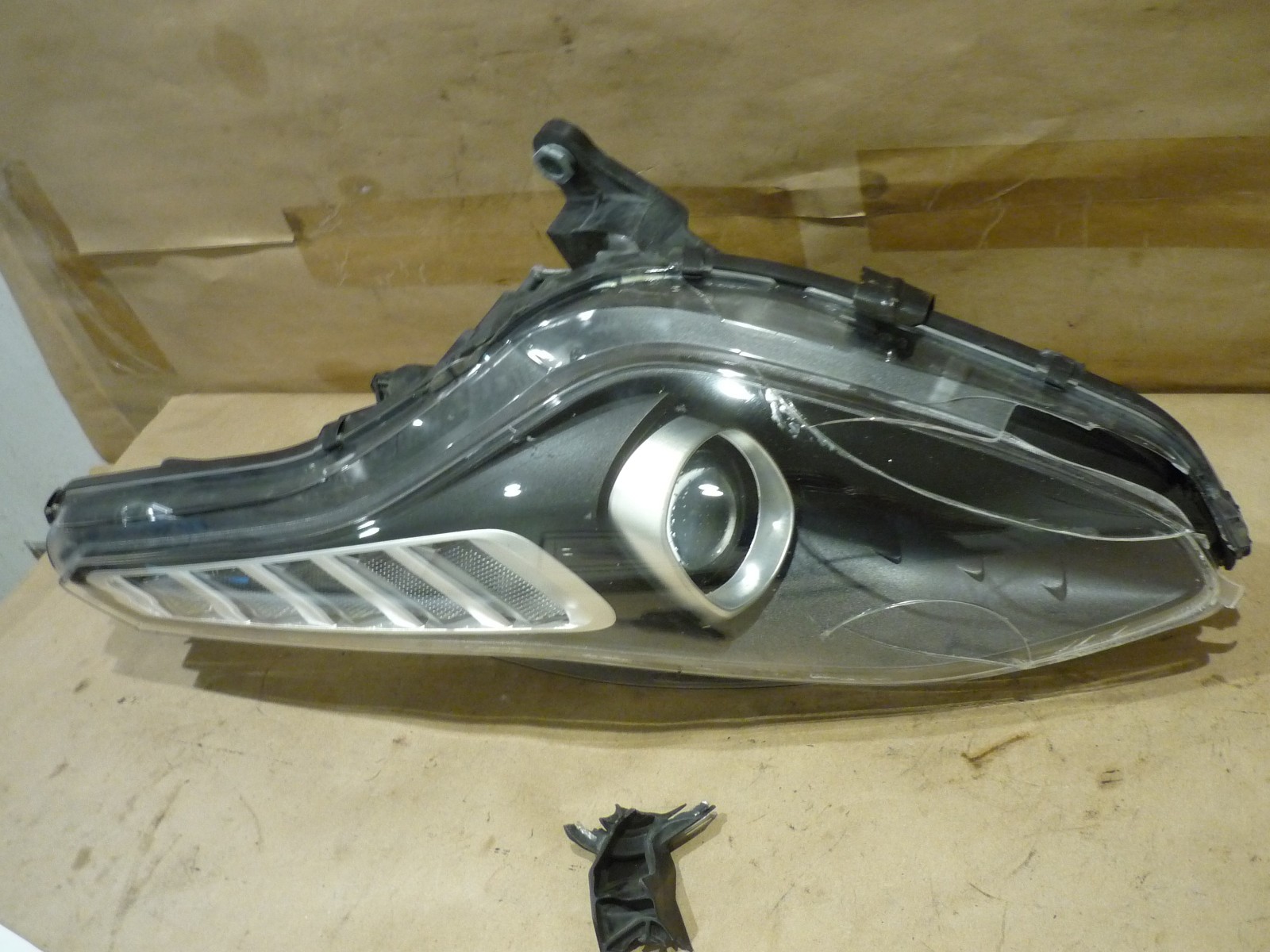 Ferrari California T - LH Headlight (Damaged) - P/N 321526