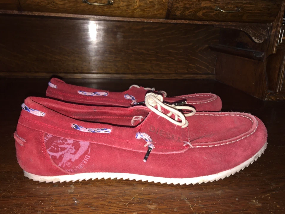 Sapato Liso Feminino Casual Dirsel Brave Tamanho 41 UE 10 EUA Camurça Borgonha - Imagem 4 de 4