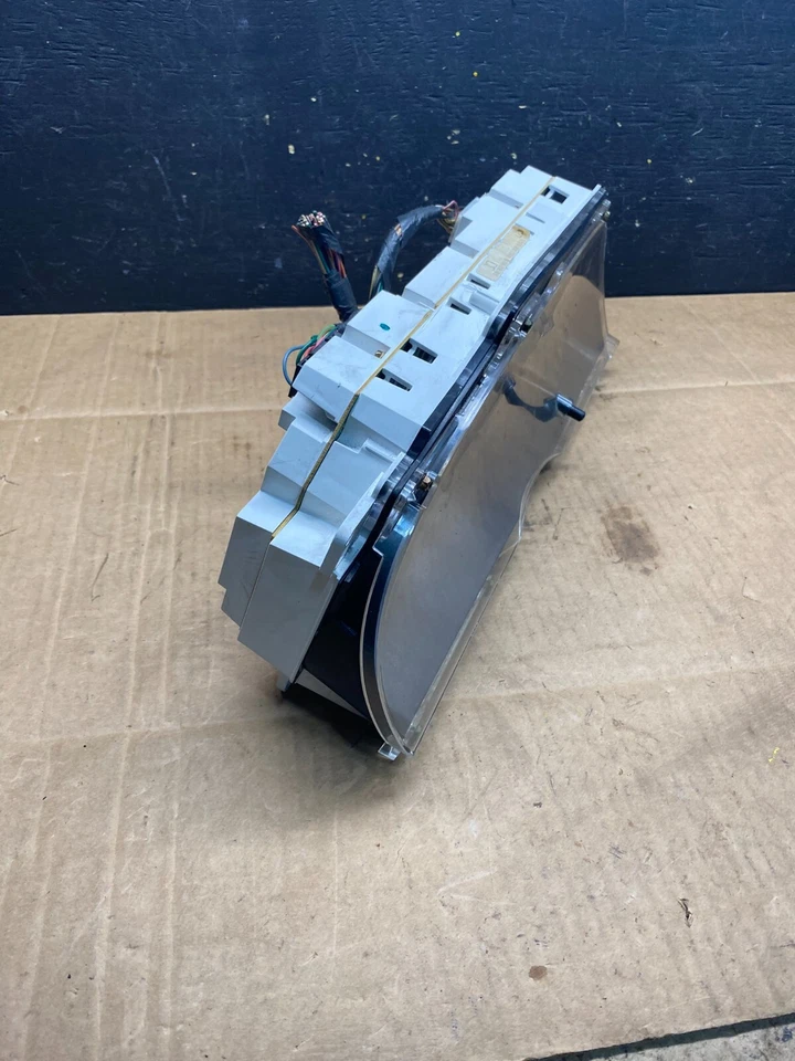 1999 2002 Ford Expedition Speedometer Instrument Gauge Cluster O1324 Oem DG - Image 2 of 4