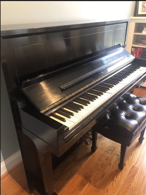Steinway And Sons Piano Upright Model 1098 - 