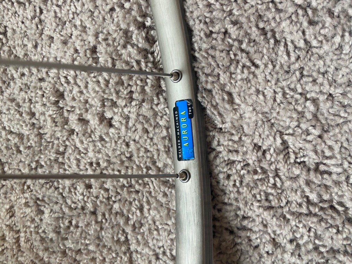 Matrix Aurora rims 700c クリンチャーリム シマノ105 s-l400.jpg