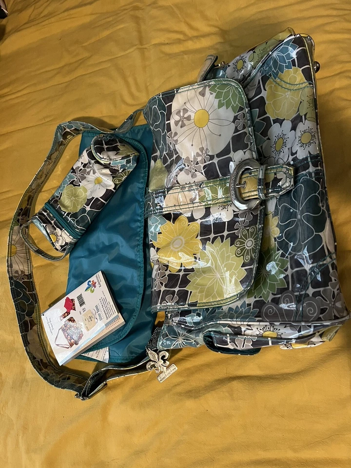 Kalencom New Orleans Laminate Diaper Bag w/Pad + Bottle Case Magnetic Buckle - Image 2 of 4