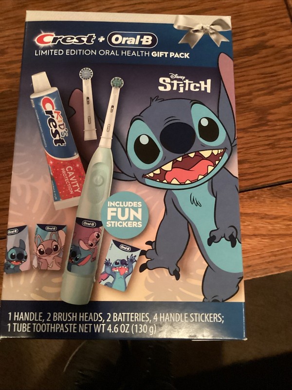 Oral-B Crest Limited Edition Disney Stitch Gift Set Toothbrush, 2 Heads,stickers