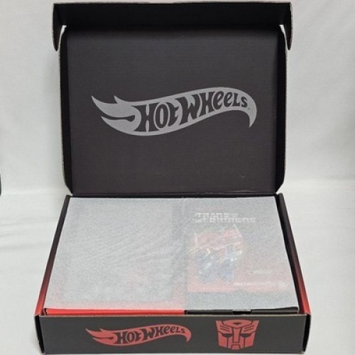 Hot Wheels RLC Transformers Convoy Optimum Prime 1/24 Scale Led Wall Lamp Used - Picture 12 of 24