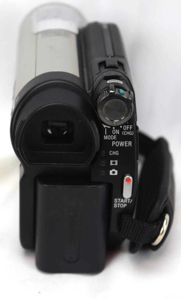 Sony Hybrid 60x Zeiss Optical Zoom Handycam Untested For Parts